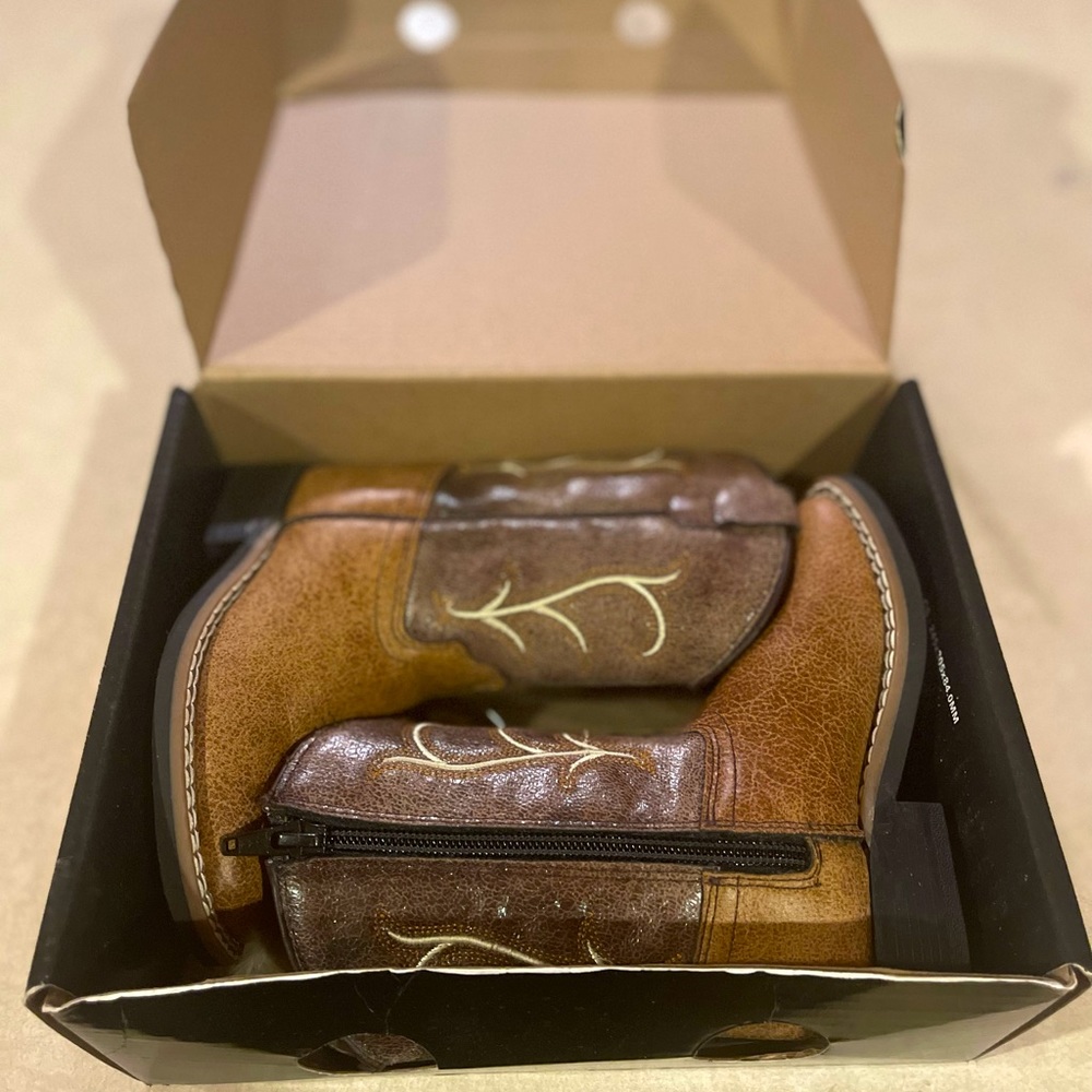 New In Box! Old West Toddler Boy Boots